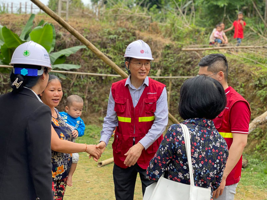 LG Electronics và Habitat For Humanity Vietnam khởi động dự án “Ngôi làng hy vọng” năm 2022