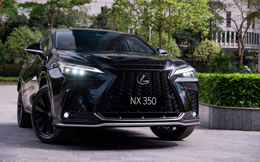 Lexus NX 2022 ra mắt tại Việt Nam, giá từ 3,01 tỷ đồng 1