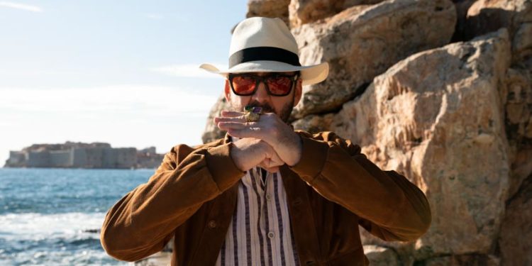 Nicolas Cage tái xuất với tác phẩm được đánh giá cao - 1