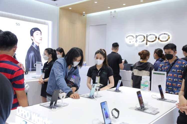 OPPO Experience Store