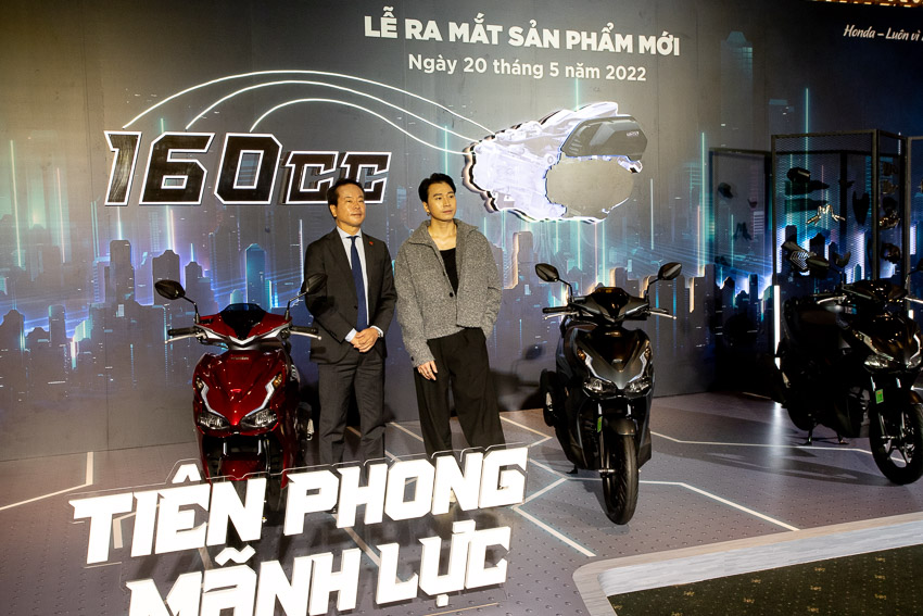 Honda Việt Nam giới thiệu phiên bản hoàn toàn mới Air Blade 160cc/125cc, giá từ hơn 42 triệu đồng