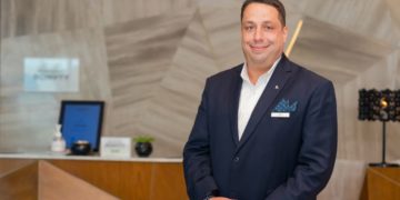 ông Alexander Schoell