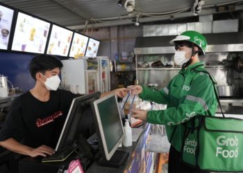 Grab dành đến 6,3 tỷ đồng để hỗ trợ đối tác tài xế khắp cả nước