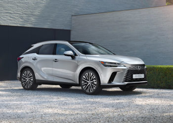 Lexus ra mắt toàn cầu dòng xe RX - crossover hạng sang