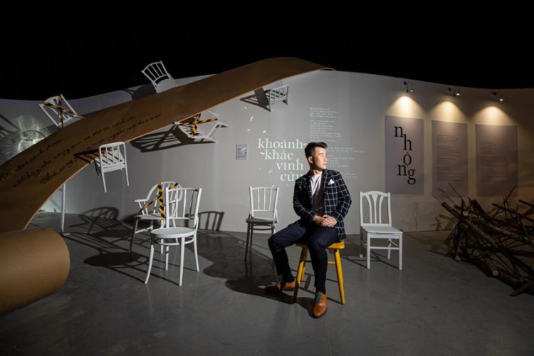 Sun Life tổ chức Triển lãm Thõ: Còn Hôm Nay, Ta Còn Mãi Mãi - 1