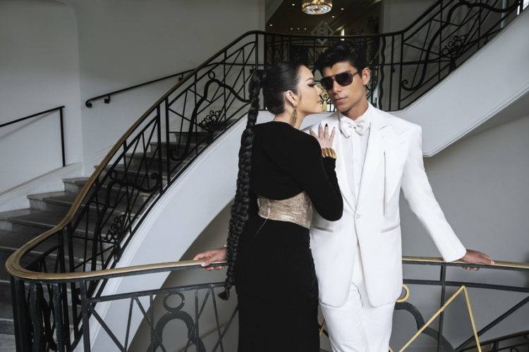 Lý Nhã Kỳ tình tứ bên mỹ nam MC cực thân với Kim Kardashian ở Cannes 01