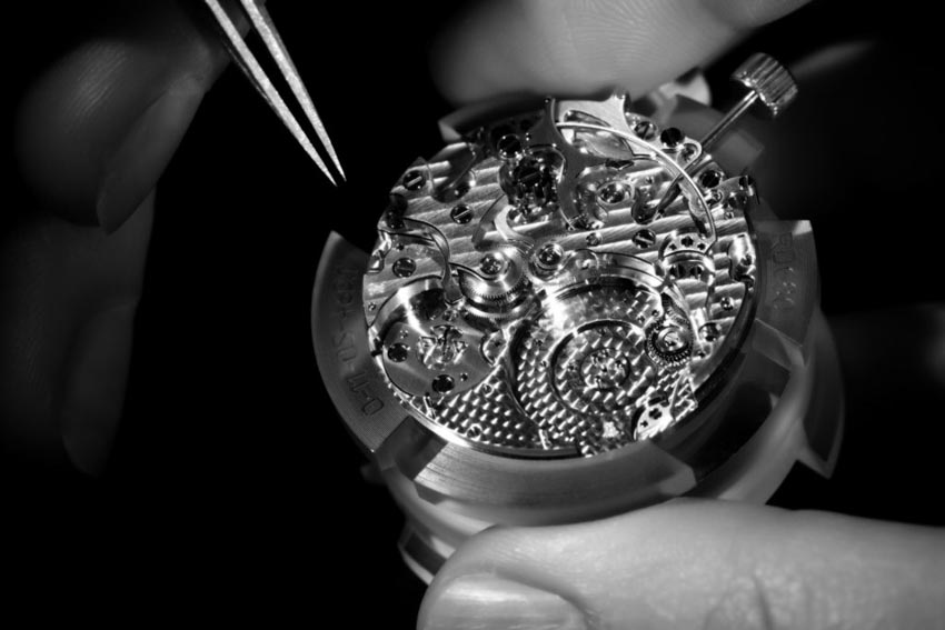 Nhà máy của Roger Dubuis – nơi sản sinh ra những cỗ máy thời gian vĩ đại - 11