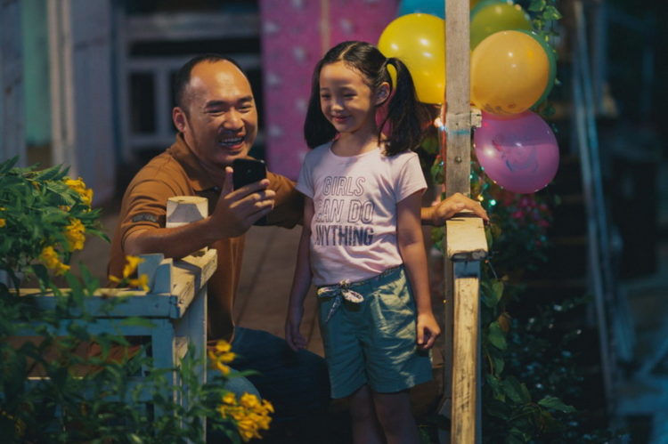Tiến Luật hóa gà trống nuôi con trong “Dân Chơi Không Sợ Con Rơi” 01