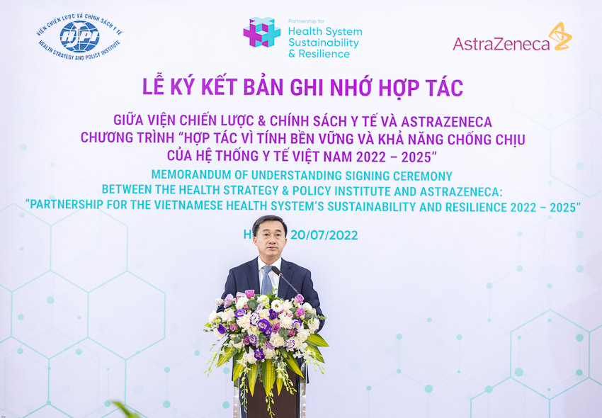 GS.TS.Trần Văn Thuấn, Thứ trưởng Bộ Y tế phát biểu tại lễ ký kết