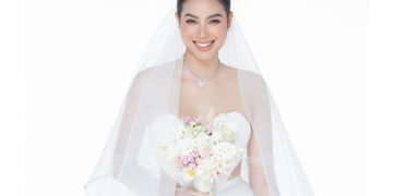 Hoa hậu Phạm Hương trở thành nàng thơ mới của Lê Thanh Hòa