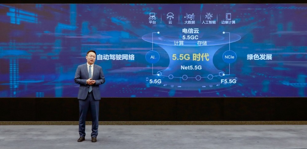 Ông David Wang, Giám đốc điều hành Hội đồng quản trị kiêm Chủ tịch Hội đồng quản lý Cơ sở hạ tầng ICT của Huawei có bài phát biểu quan trọng.