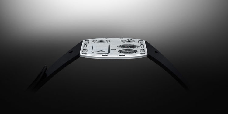 Chiếc đồng hồ siêu phẳng đầu tiên ra đời từ sự hợp tác của Richard Mille với Ferrari