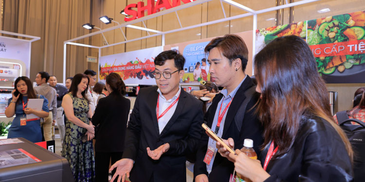 Chương trình hội nghị khách hàng Sharp 2022 - “Hướng tới chuẩn sống thịnh vượng"