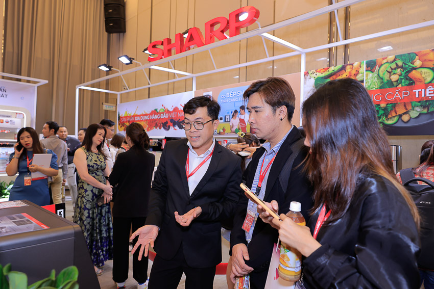 Chương trình hội nghị khách hàng Sharp 2022 - “Hướng tới chuẩn sống thịnh vượng"
