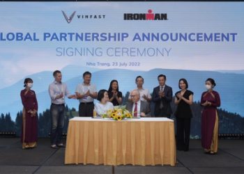 Vinfast và Ironman công bố hợp tác toàn cầu