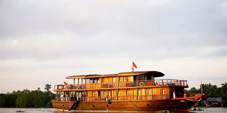 VK Vacay cruise retreat on the Mekong