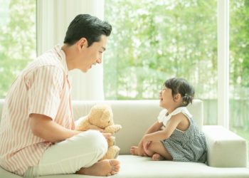 Nói với con