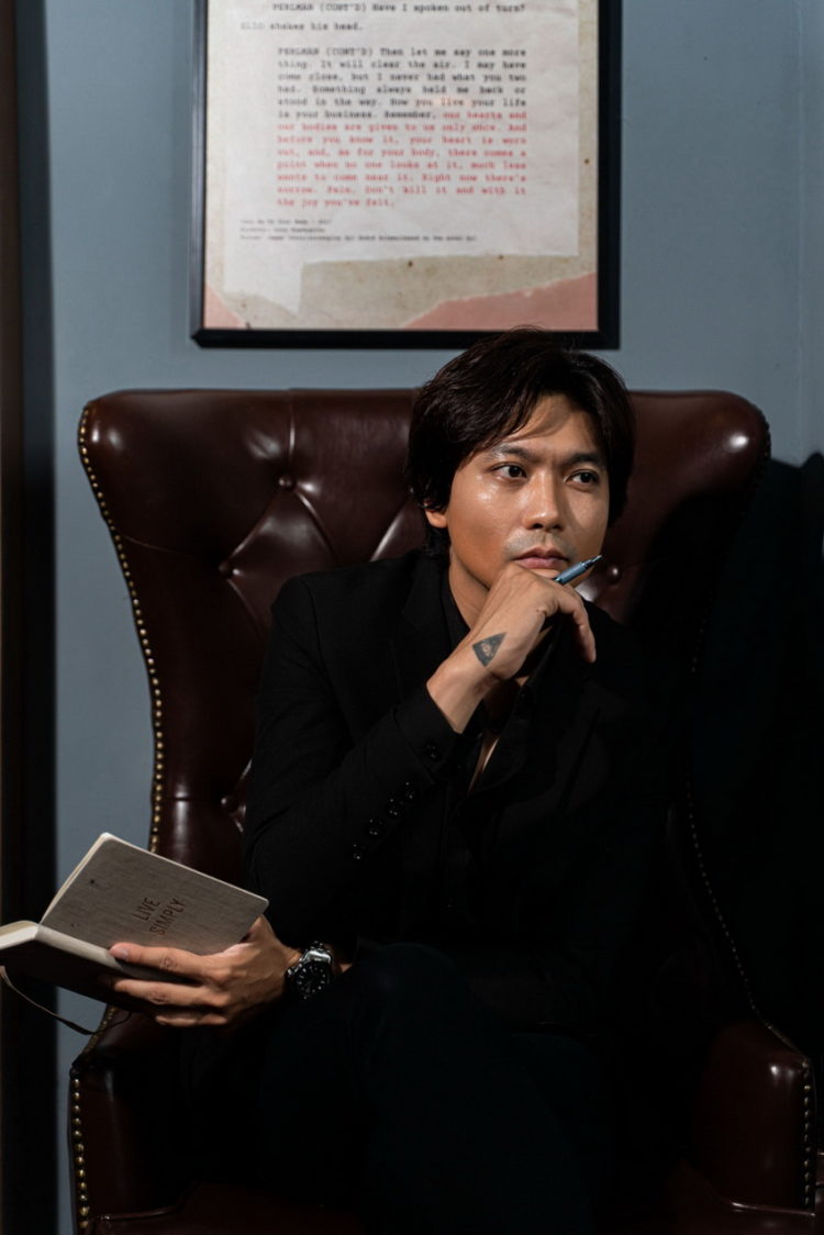 Tim bất ngờ trở lại với vai trò đạo diễn series phim ngắn kinh dị 01