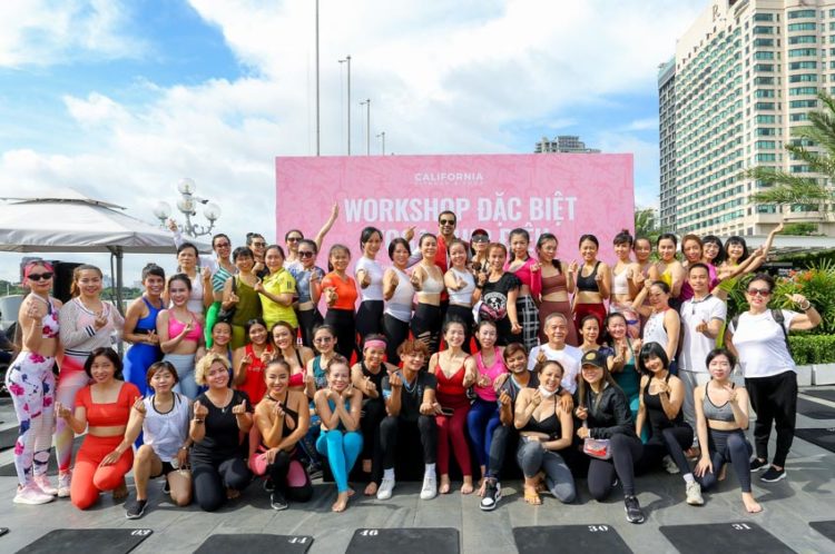 California Fitness & Yoga tổ chức workshop ngoài trời với chủ đề Rhythmic Yoga cho các thí sinh California Sunrise Yoga - 6