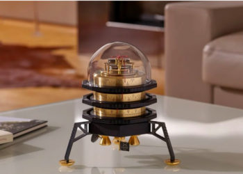 L’Epée Space Clock: Hành trình vươn đến vũ trụ