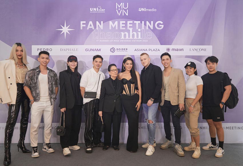 Á hậu Hoàn vũ Việt Nam Thảo Nhi Lê xuất hiện lộng lẫy trong buổi fan-meeting đầu tiên - 2