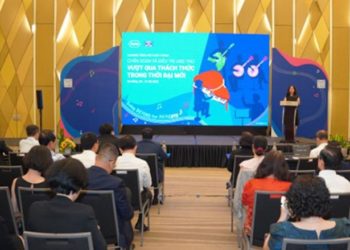 Chẩn đoán và điều trị ung thư: Vượt qua thách thức trong thời đại mới - 1