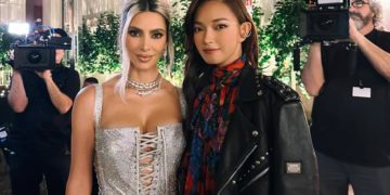 Châu Bùi cá tính trên hàng ghế đầu show Dolce & Gabbana, chụp ảnh thân thiết cùng Kim Kardashian - 5