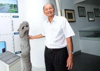 Chuyên gia kinh tế Phan Chánh Dưỡng: 'Tư lợi của tôi là luôn tìm thầy để học' - 2