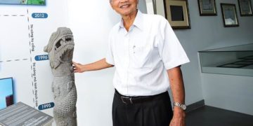 Chuyên gia kinh tế Phan Chánh Dưỡng: 'Tư lợi của tôi là luôn tìm thầy để học' - 2