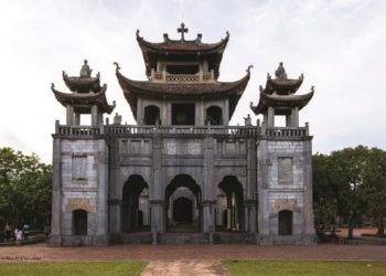 Nhà thờ Chính tòa Phát Diệm - 1