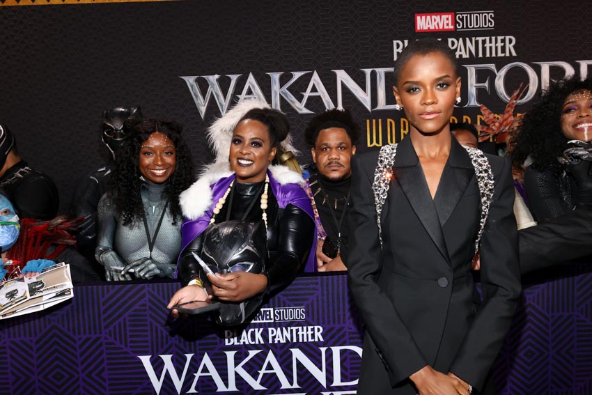 Black Panther: Wakanda Forever nhận 'cơn mưa' lời khen từ giới phê bình - 6
