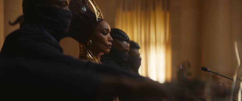 Black Panther: Wakanda forever tung trailer với hình ảnh đầy choáng ngợp - 1