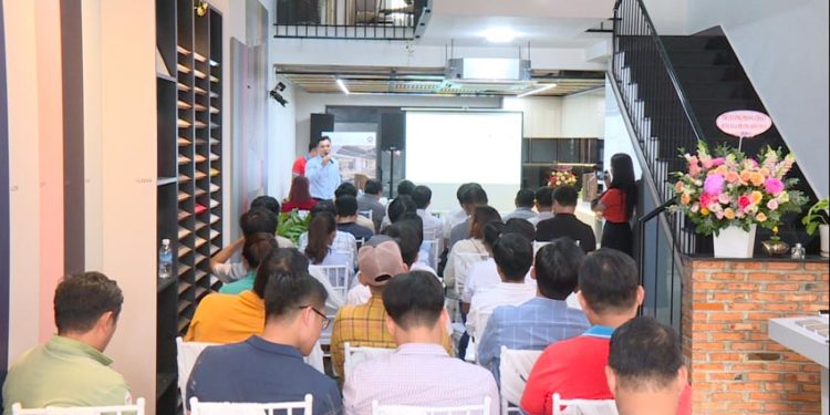 Chào mừng Hội thảo giải pháp 4.0 cho không gian nội thất đến với vùng duyên hải Nam Trung bộ - Khánh Hòa Nha Trang