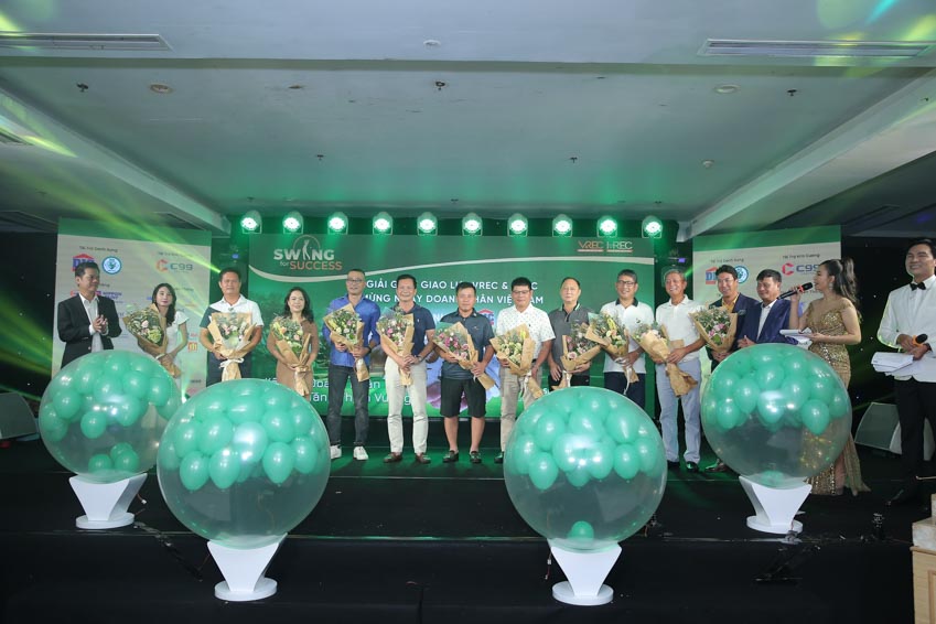 Giải Golf giao lưu Vrec & Hrec Mừng Ngày Doanh Nhân Việt Nam gây quỹ xây cầu từ thiện gần 3 tỷ đồng - 7