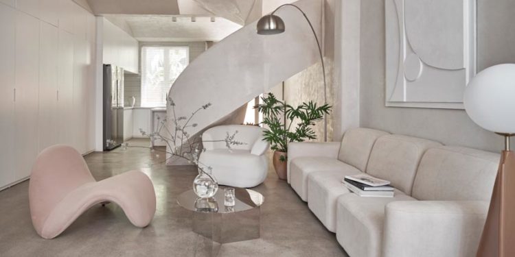 Kira House - Không gian trắng tinh tế