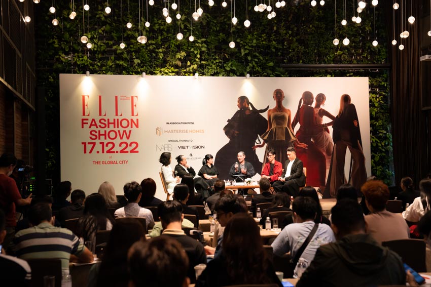 Elle Fashion Show 2022: Sàn diễn thời trang của 4 nhà thiết kế thuộc thế hệ tiếp nối - 1