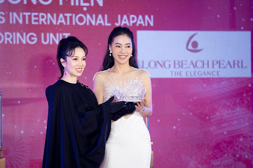 Vương miện chính thức của Miss International và Miss International Japan được ra mắt - 7