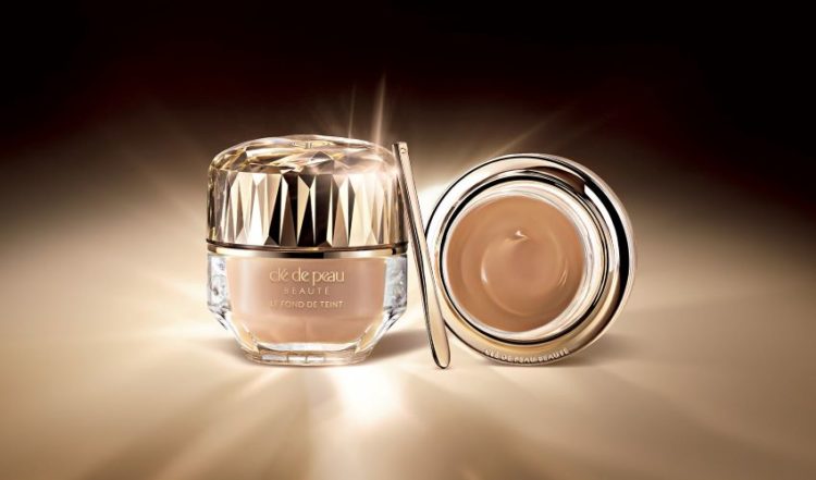 kem nền The Foundation phiên bản mới