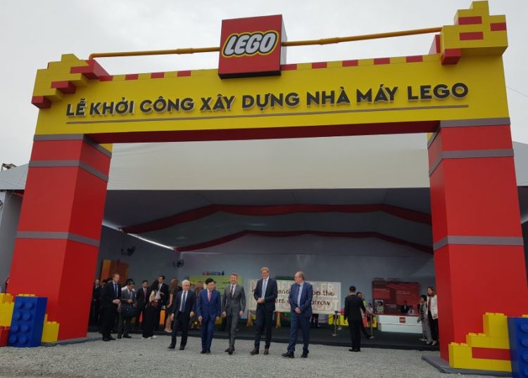 Nhà máy Lego