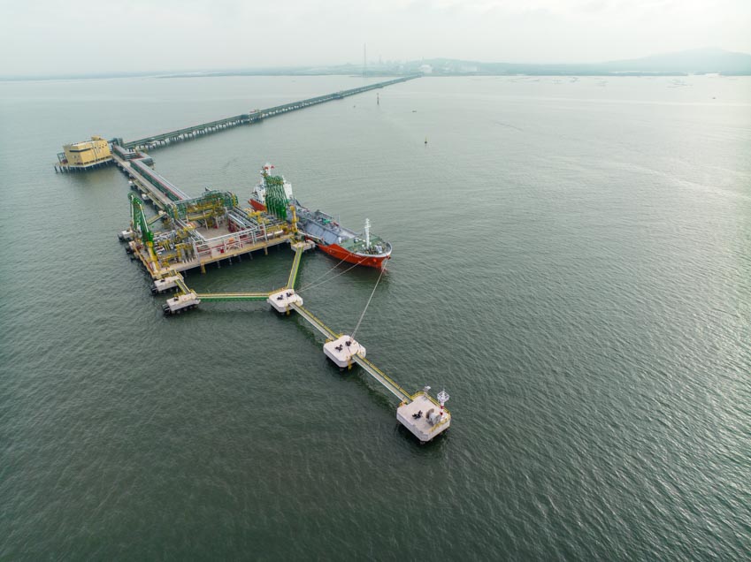 Khánh thành cụm cảng – bồn bể chuyên dụng và nhà máy tiện ích trung tâm của Tổ hợp Hoá dầu Miền Nam - 2