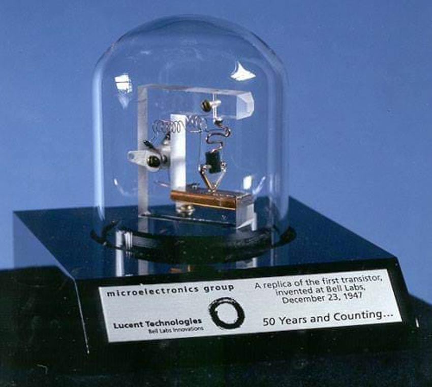 Cơn khát' chip bán dẫn khiến cả thế giới lao đao: Khi phát minh tầm cỡ bị quên lãng vì... bom nguyên tử - 1
