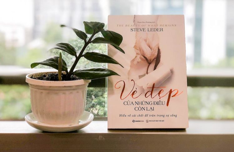Giải phóng nỗi sợ hãi về cái chết qua cuốn sách 'Vẻ đẹp của những điều còn lại'