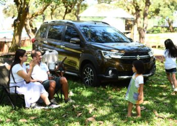 Suzuki XL7 phụ nữ hiện đại