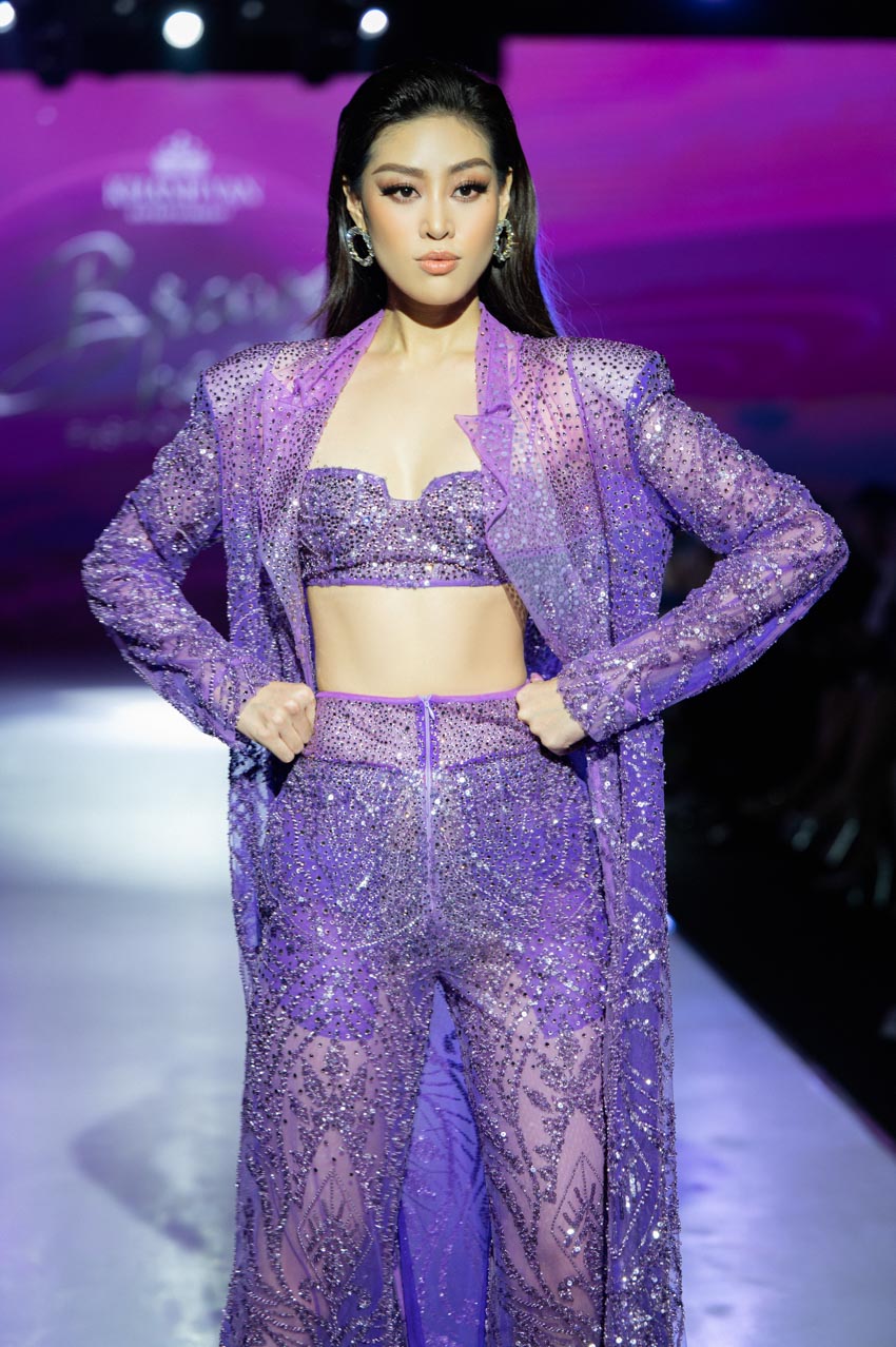 Brave Heart Fashion Show 2022 của Hoa hậu Khánh Vân: Ngày hội thời trang và giải trí - 1