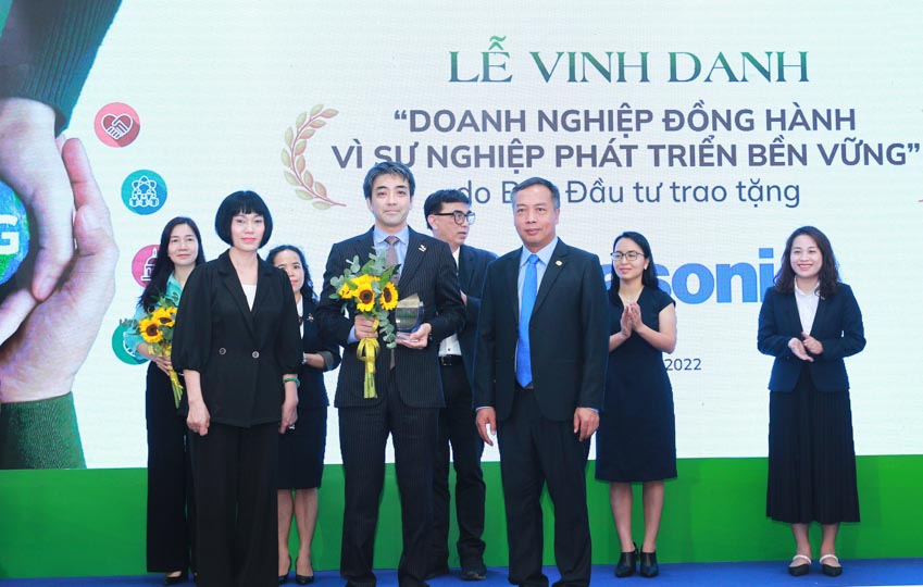 Panasonic Việt Nam liên tiếp được vinh danh cho những nỗ lực đóng góp vào phát triển bền vững - 1