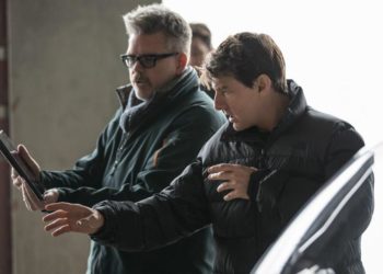 Tom Cruise tự tay lên kế hoạch tổng thể chop him bom tấn mới - 2