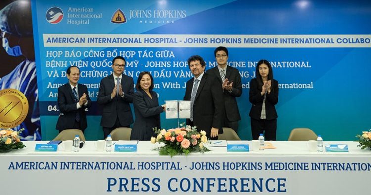Bệnh viện Quốc tế Mỹ (AIH) tiếp tục kí kết hợp tác lâu dài với Johns Hopkins Medicine International - 1