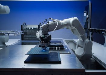 Khi đổi mới dựa trên dữ liệu đáp ứng nhu cầu thiết kế bền vững cho máy tính - 1