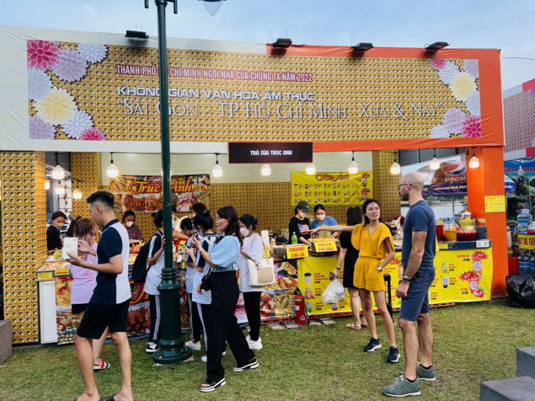 Lễ hội văn hóa ẩm thực quốc tế lần đầu diễn ra tại Công viên Bến Bạch Đằng. 3