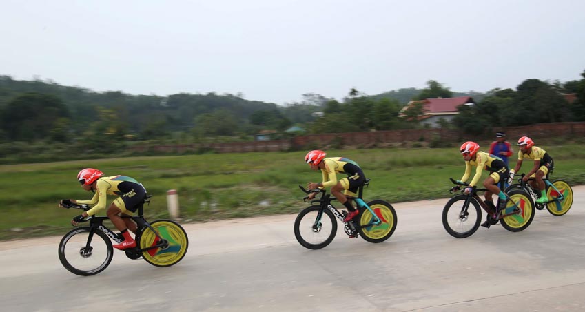 Nam TP.HCM và nữ An Giang tiếp tục đoạt Huy Chương Vàng xe đạp - 2